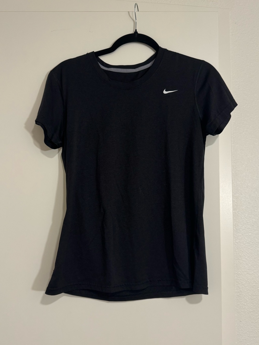 Nike Black Short Sleeve Crew Neck Tee with Swoosh-M